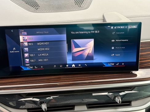 New 2026 BMW X5 sDrive40i image 32