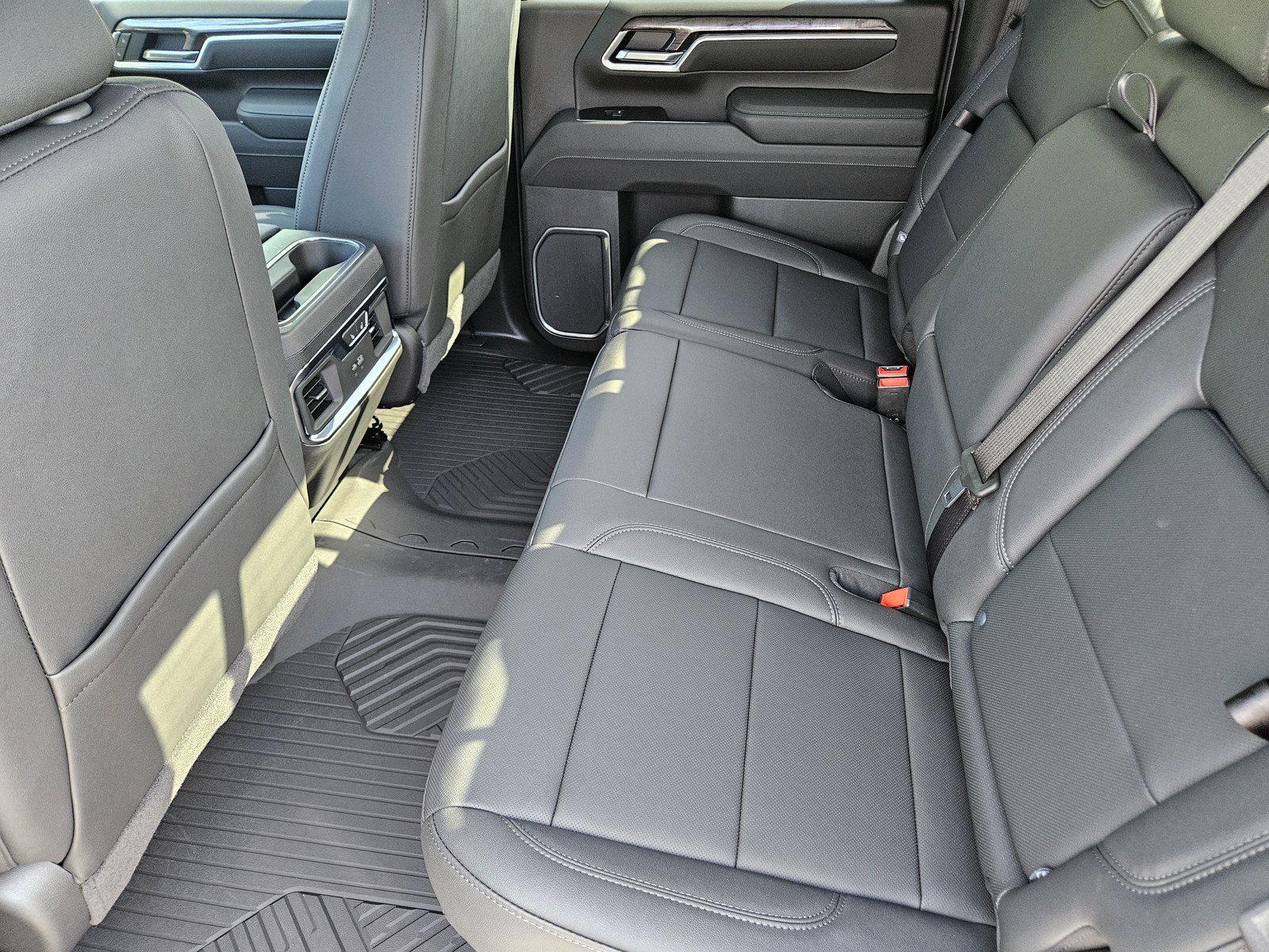 New 2026 Chevrolet Silverado 2500 LTZ w/ LTZ Plus Package AWD/4WD image 20