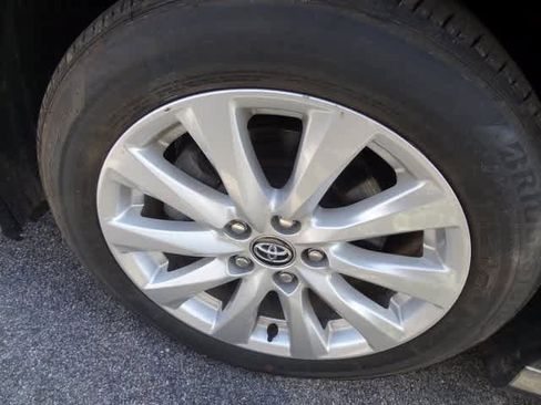 Used 2020 Toyota Camry LE w/ Convenience Package image 24