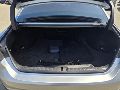 Used 2024 Lexus ES 300h F Sport w/ Accessory Package (Z2) FWD image 10