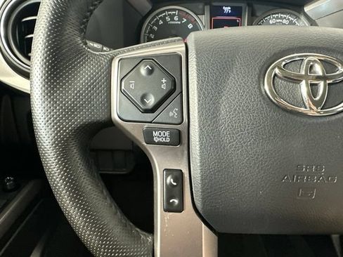 Used 2023 Toyota Tacoma SR5 AWD/4WD image 15