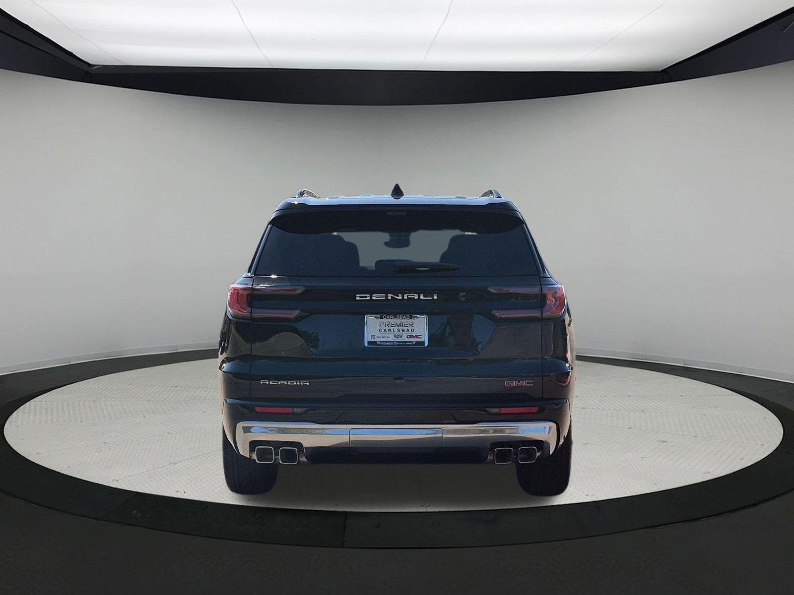 New 2026 GMC Acadia Denali w/ Super Cruise Package FWD image 4