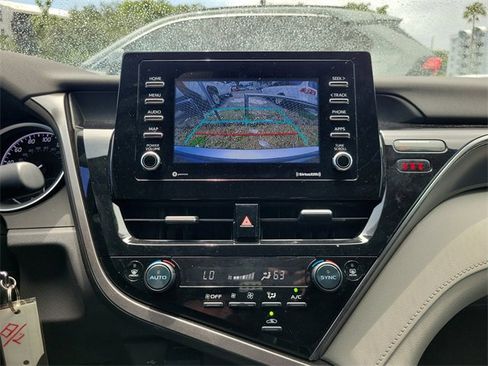 Used 2023 Toyota Camry LE image 21