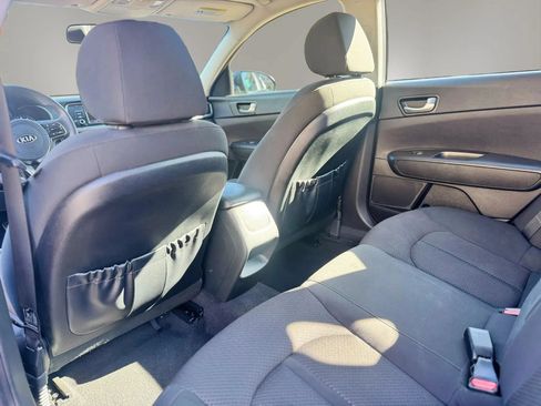 Used 2016 Kia Optima LX FWD image 10