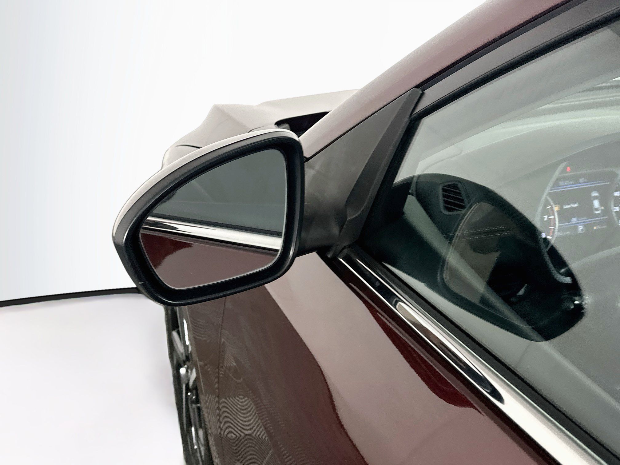 Used 2025 Nissan Sentra SV FWD image 16