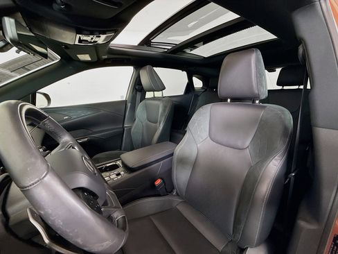 Certified 2025 Lexus RX 350 AWD w/ Convenience Package image 11