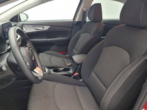 Used 2024 Kia Forte LXS image 17