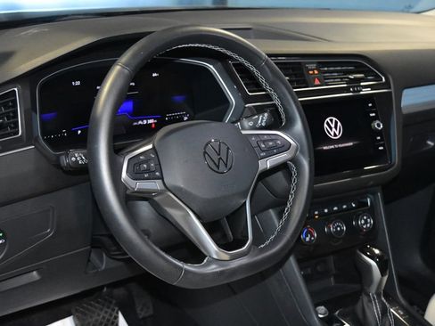 Used 2024 Volkswagen Tiguan S image 2