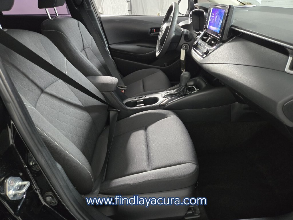 Used 2024 Toyota Corolla LE FWD image 17