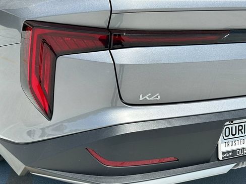 New 2026 Kia K4 FWD image 5