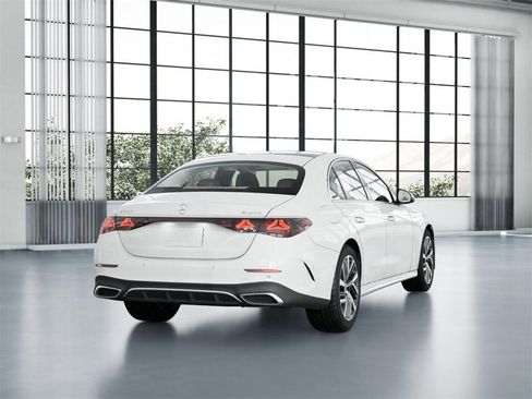 New 2025 Mercedes-Benz E 350 4MATIC Sedan image 23