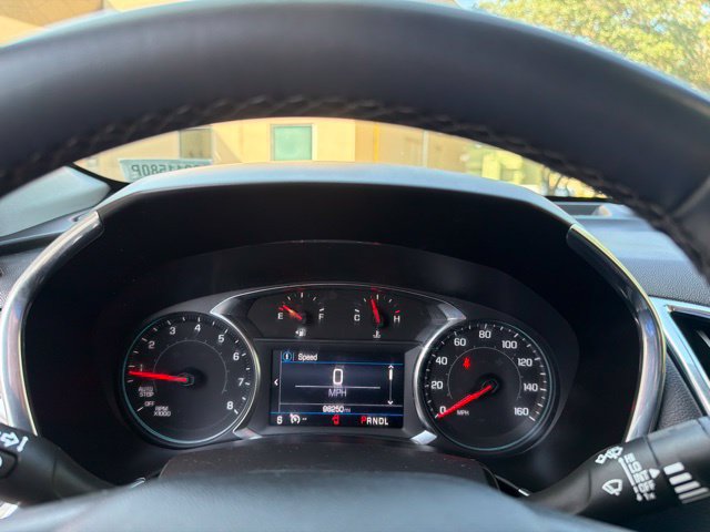 Used 2023 Chevrolet Equinox LT w/ Driver Convenience Package AWD/4WD image 9