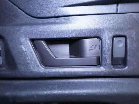 Used 2023 Subaru Outback Limited image 24