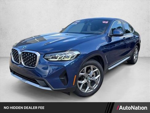 Used 2025 BMW X4 xDrive30i AWD/4WD image 1
