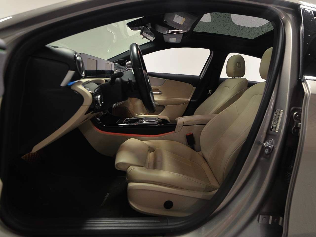 Used 2019 Mercedes-Benz A 220 image 9