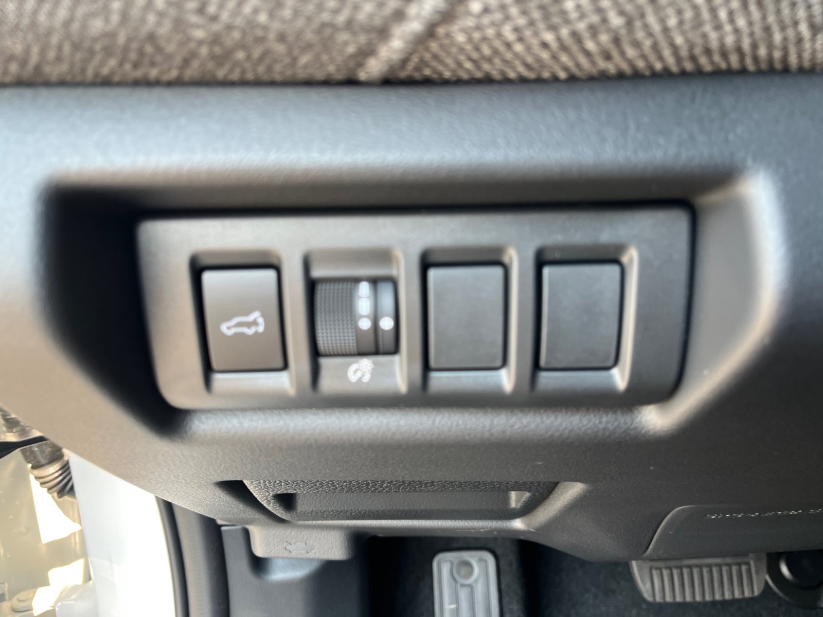 New 2026 Subaru Outback Limited AWD/4WD image 12