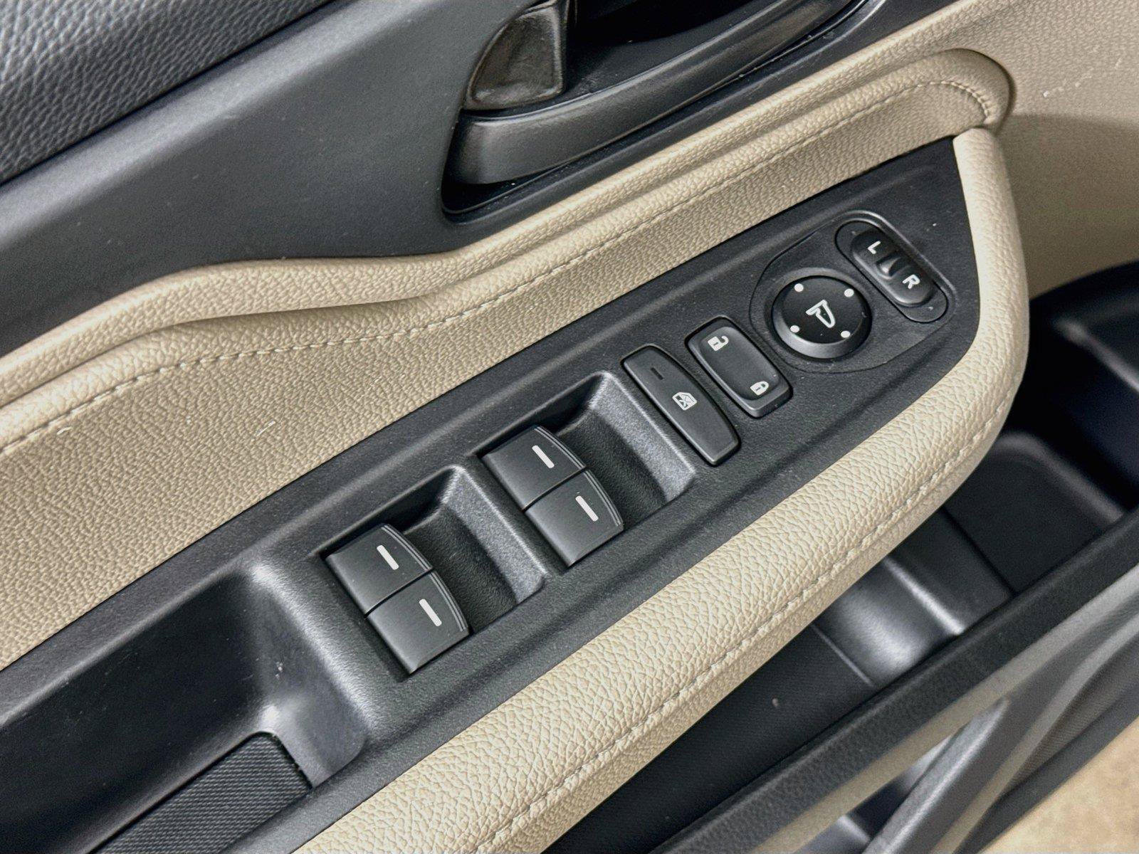 Certified 2024 Honda Odyssey EX-L image 21