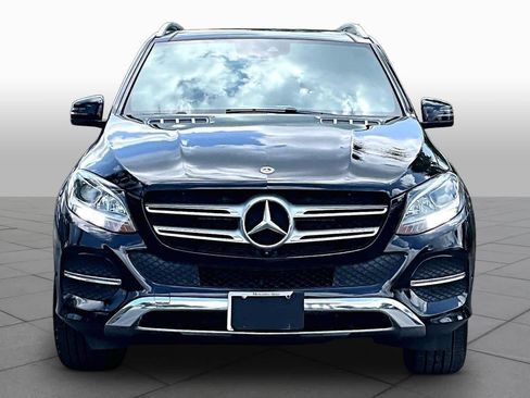 Certified 2017 Mercedes-Benz GLE 350 4MATIC image 4