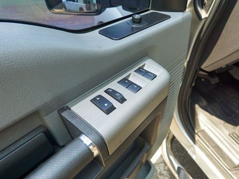 Used 2015 Ford F250 XLT AWD/4WD image 18