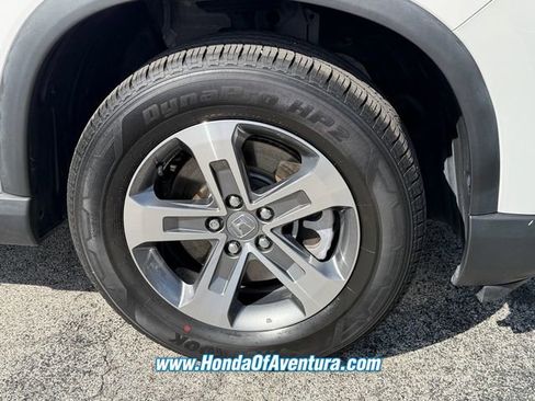 Certified 2024 Honda Pilot EX-L image 6