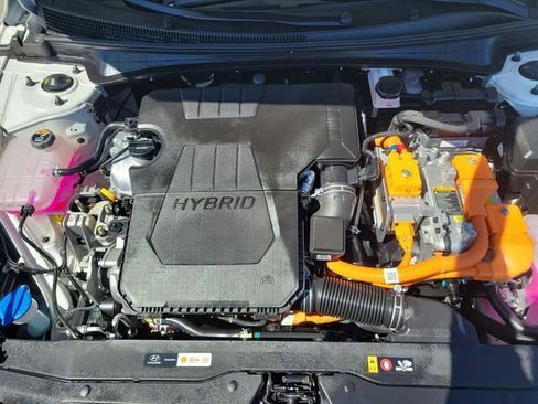 Certified 2023 Hyundai Elantra Blue FWD image 27
