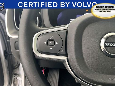 Used 2025 Volvo XC60 B5 Core image 26