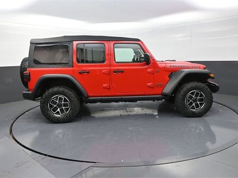 New 2025 Jeep Wrangler Unlimited Rubicon image 8