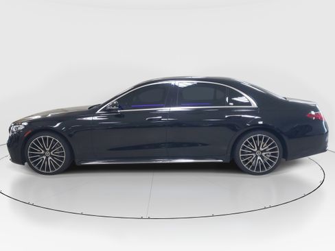 Used 2024 Mercedes-Benz S 580 4MATIC Sedan image 6