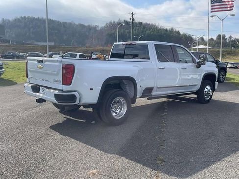 New 2026 Chevrolet Silverado 3500 High Country w/ Technology Package image 7