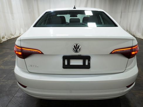 Used 2019 Volkswagen Jetta S w/ Driver Assistance Package image 4