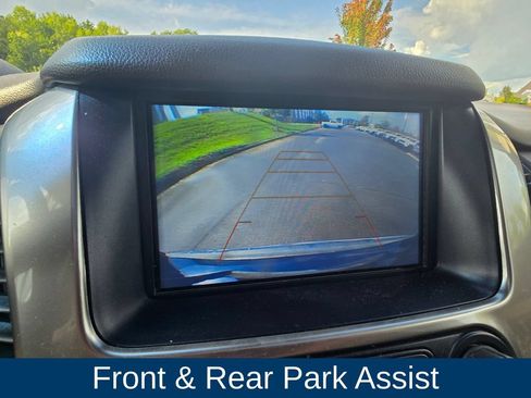 Used 2019 Chevrolet Suburban Premier AWD/4WD image 33