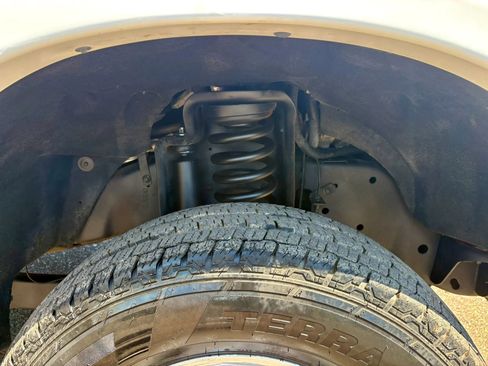 Used 2010 Ford F350 Lariat AWD/4WD image 16
