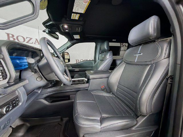 Used 2025 Ford F250 Platinum AWD/4WD image 26