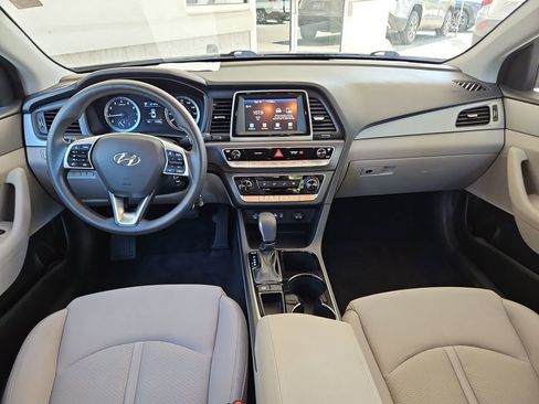Used 2019 Hyundai Sonata SE image 9