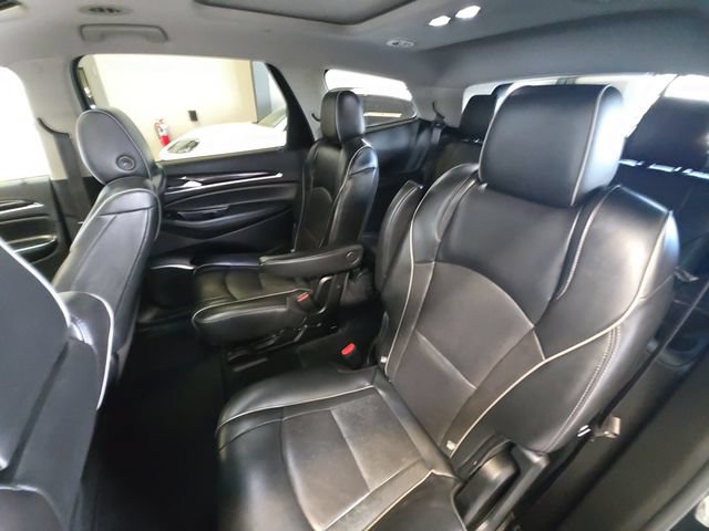 Used 2020 Buick Enclave Avenir w/ Avenir Technology Package AWD/4WD image 22