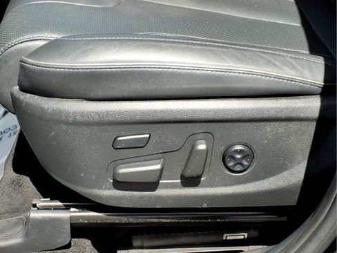 Used 2023 Hyundai Santa Fe Limited AWD/4WD image 16