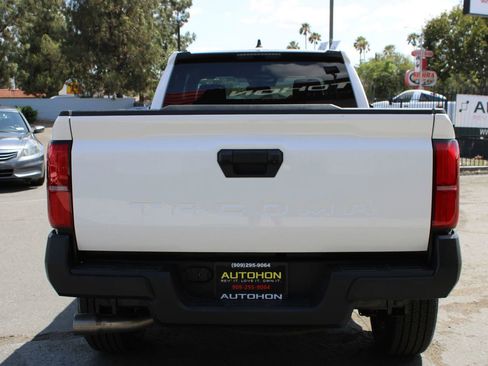 Used 2025 Toyota Tacoma SR RWD image 18