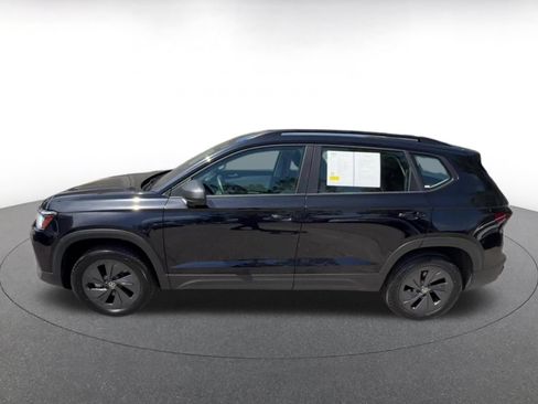Used 2026 Volkswagen Taos S FWD image 9