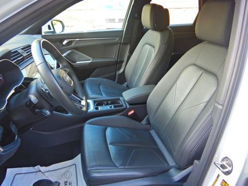 Used 2025 Audi Q3 2.0T Premium AWD/4WD image 12