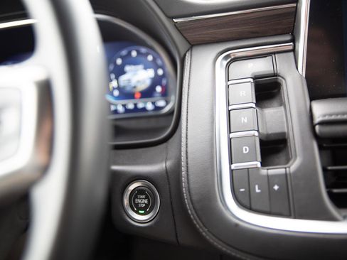 Used 2023 Chevrolet Tahoe LT image 13