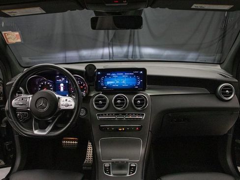 Used 2022 Mercedes-Benz GLC 300 4MATIC image 21