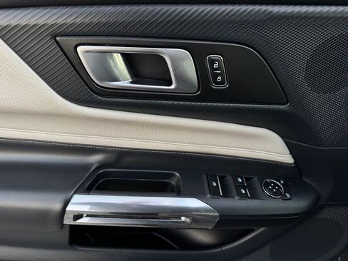 Used 2024 Ford Mustang Premium image 29