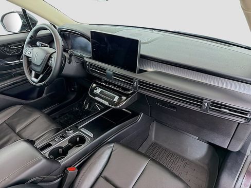 Used 2023 Lincoln Corsair AWD w/ Equipment Group 101A image 22