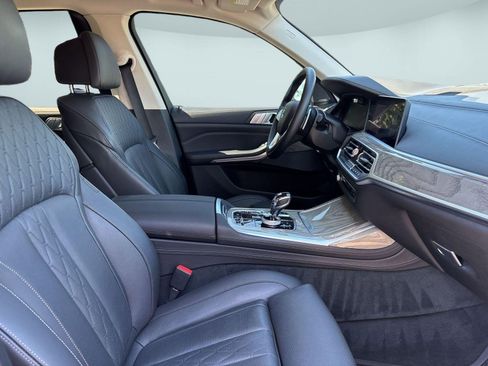 Used 2019 BMW X7 xDrive40i w/ Premium Package AWD/4WD image 31