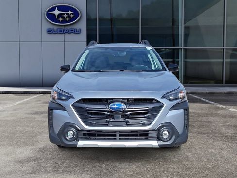 Certified 2025 Subaru Outback Limited XT w/ Popular Package #2 image 3