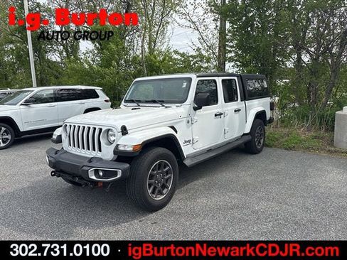 Used 2022 Jeep Gladiator Overland w/ Popular Equipment Package AWD/4WD image 3