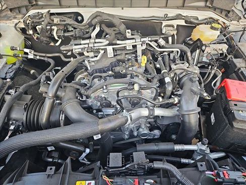 New 2025 Ford Bronco 4-Door image 17