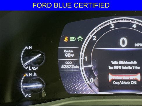 Used 2022 Lexus LX 600 4WD w/ Luxury Package image 12