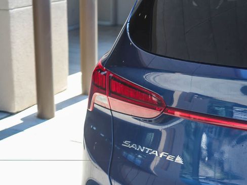 Used 2021 Hyundai Santa Fe SE w/ Cargo Package FWD image 8