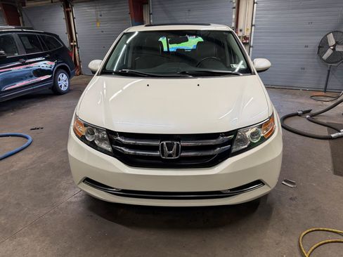 Used 2016 Honda Odyssey EX-L image 2
